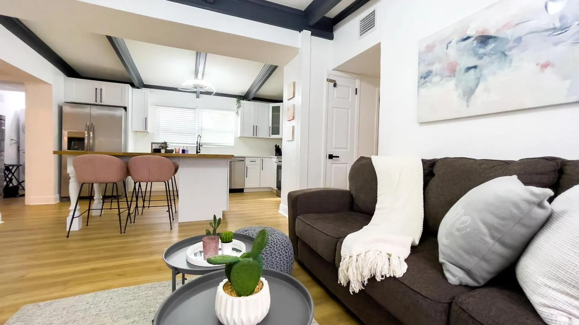 4 Bedrooms Chic House In South Tampa 5 Min From Bay